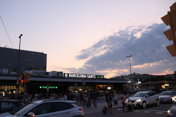 スペインのサンツ駅