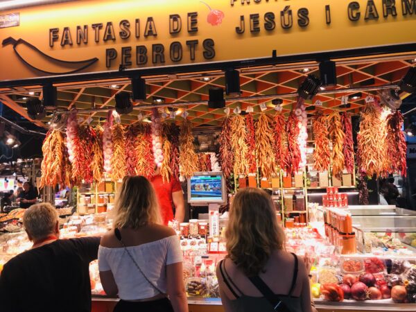 スペインのブケリア市場