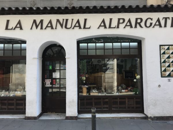 スペインのエスパドリーユ屋